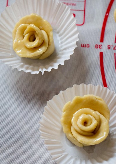 cách làm bánh khoai hấp hình hoa hồng đẹp mê ly phần 10