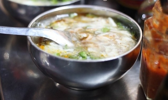 Cách nấu súp cua óc heo thơm ngon không tanh đơn giản nhất