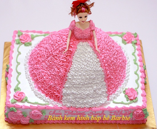Cách làm bánh kem bánh kem barbie cho bé yêu làm quà sinh nhật